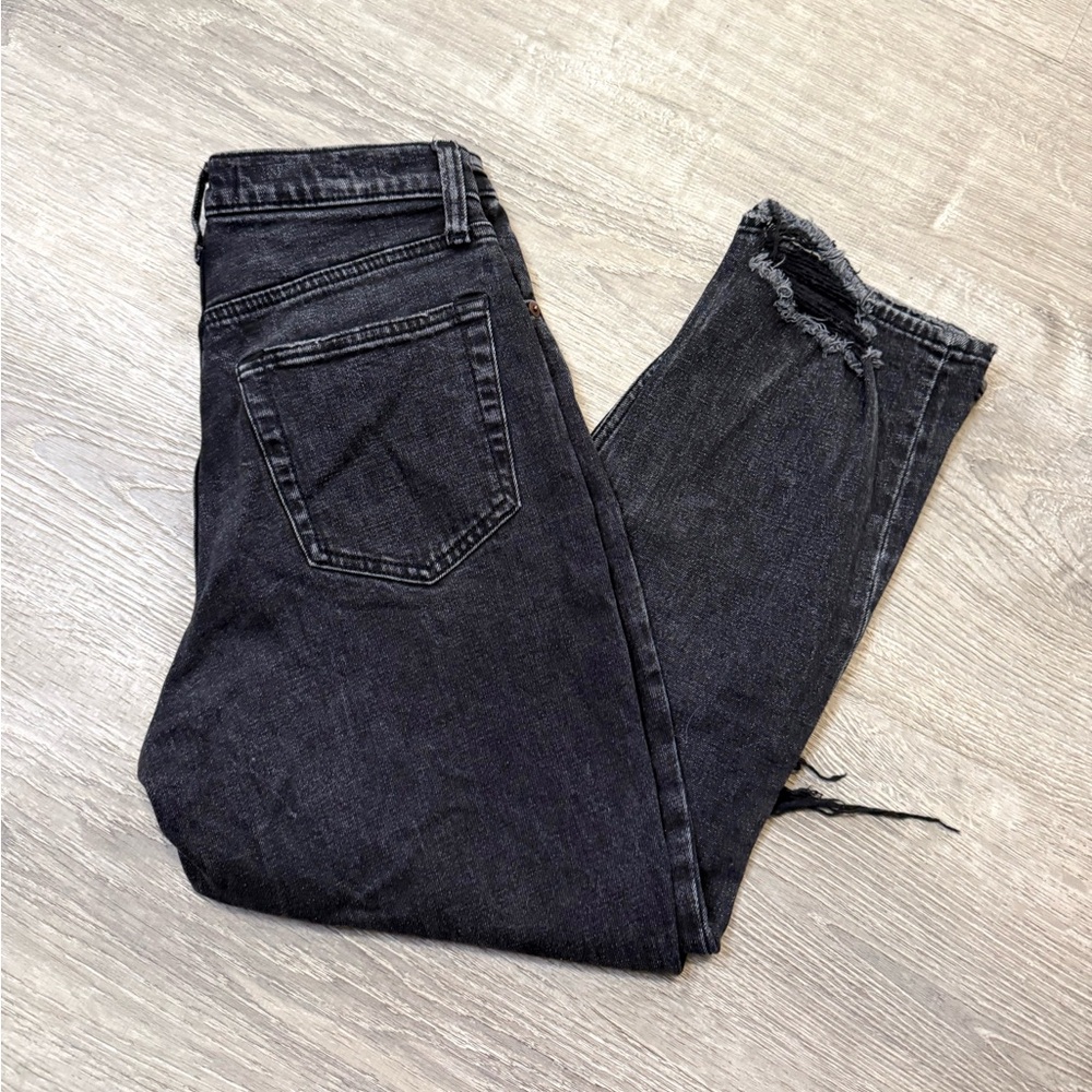 •ABERCROMBIE & FITCH• THE ANKLE STRAIGHT ULTRA HIGH RISE JEANS